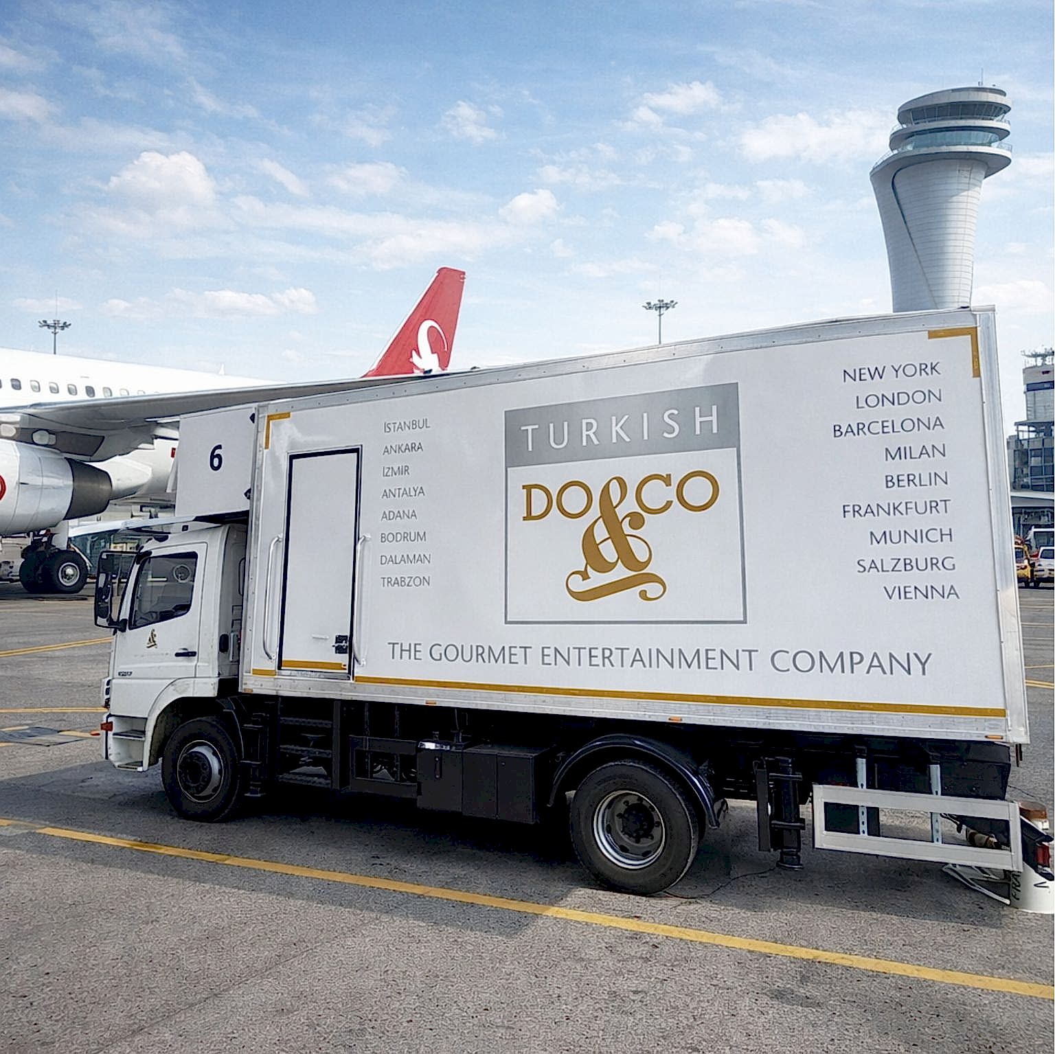 Türk Hava Yolları Araç Giydirme